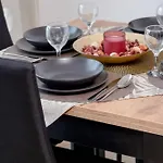 Kazimierza Wielkiego Cozy Parking By Renters *