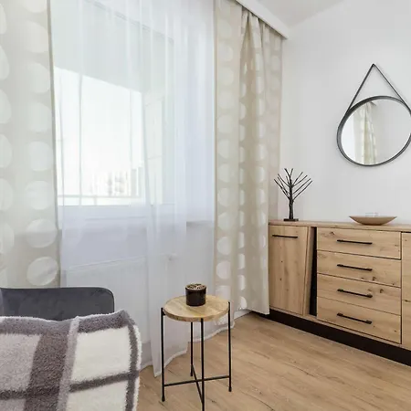 아파트 Kazimierza Wielkiego Cozy Parking By Renters