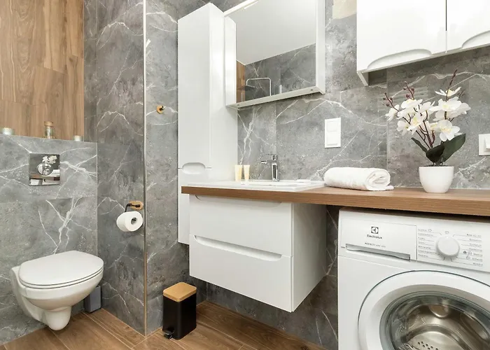 Kazimierza Wielkiego Cozy Parking By Rent Like Apartament