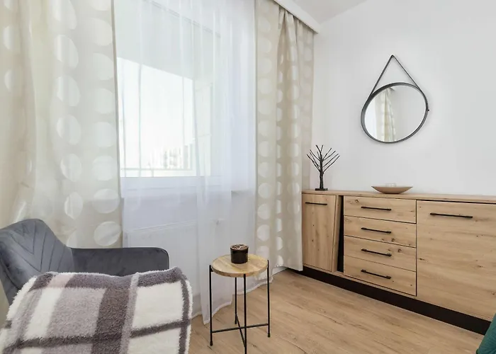 Apartment Kazimierza Wielkiego Cozy Parking By Rent Like