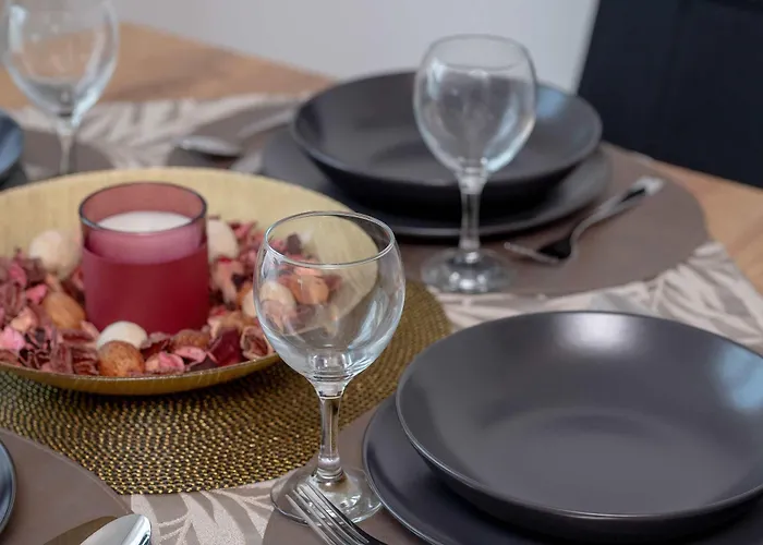 Kazimierza Wielkiego Cozy Parking By Renters