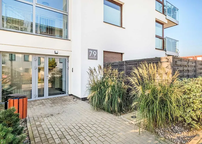 Kazimierza Wielkiego Cozy Parking By Renters